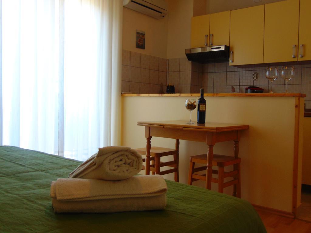Guest House Jelsa Jelsa  Exterior photo