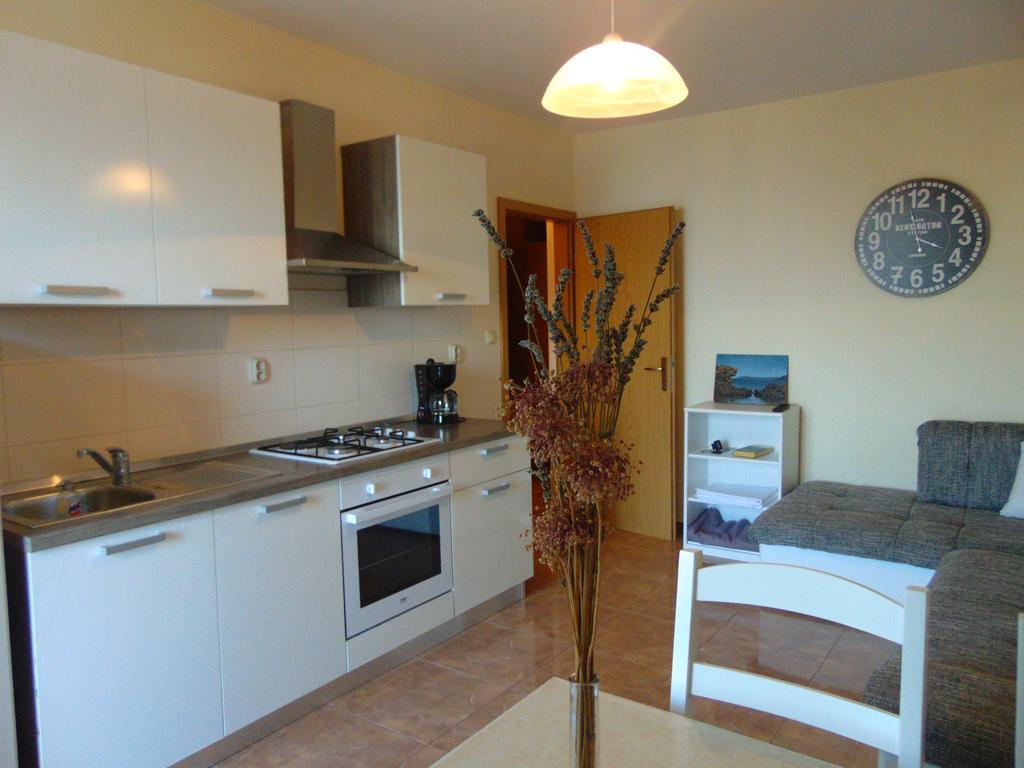 Guest House Jelsa Jelsa  Exterior photo